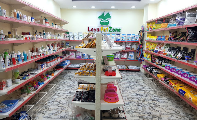 loyalpetzone-pet-supply-store-inside